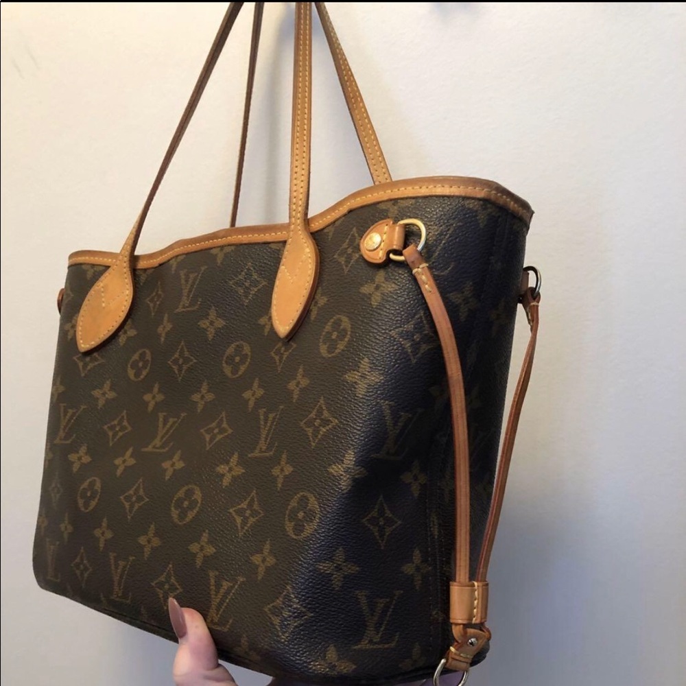 ❤️❤️❤️Sold❤️❤️❤️ Vuitton Neverfull Pm
